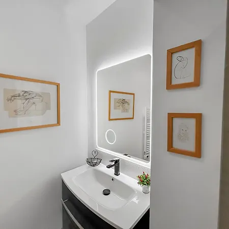 Nid Douillet Au Coeur D'Uzes Uzès Extérieur photo