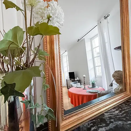 Nid Douillet Au Coeur D'Uzes Uzès Extérieur photo