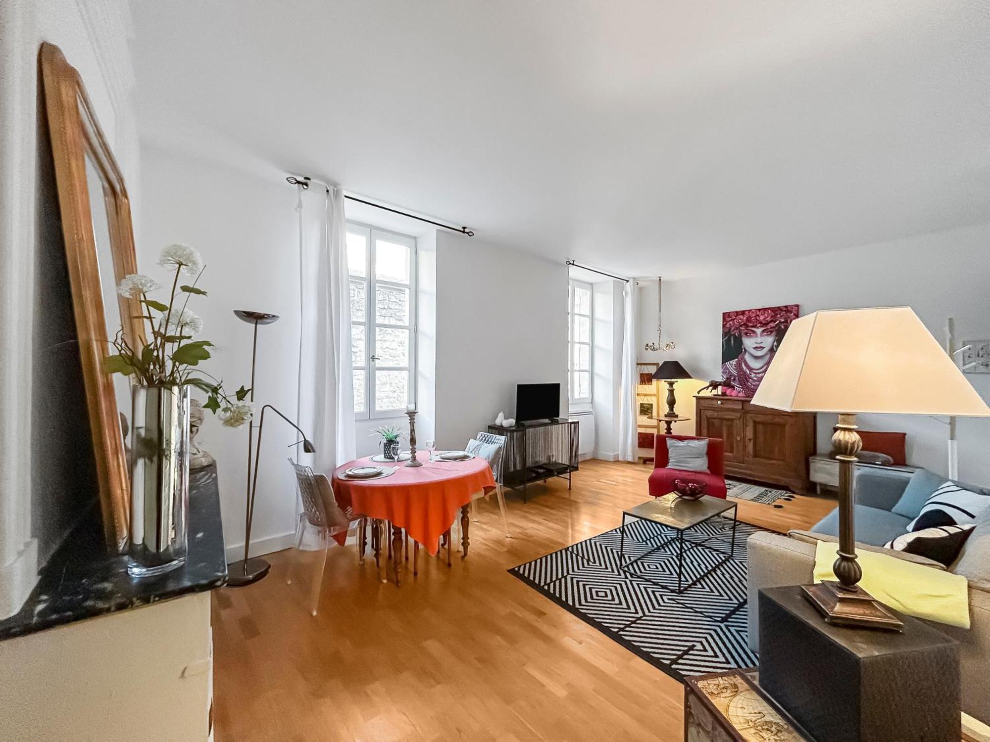 Appartement Nid Douillet Au Coeur D'Uzes *